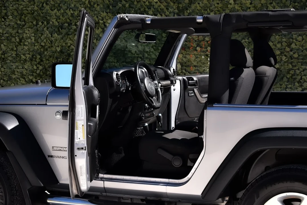 2016 Jeep JK Wrangler - Image 25 of 30