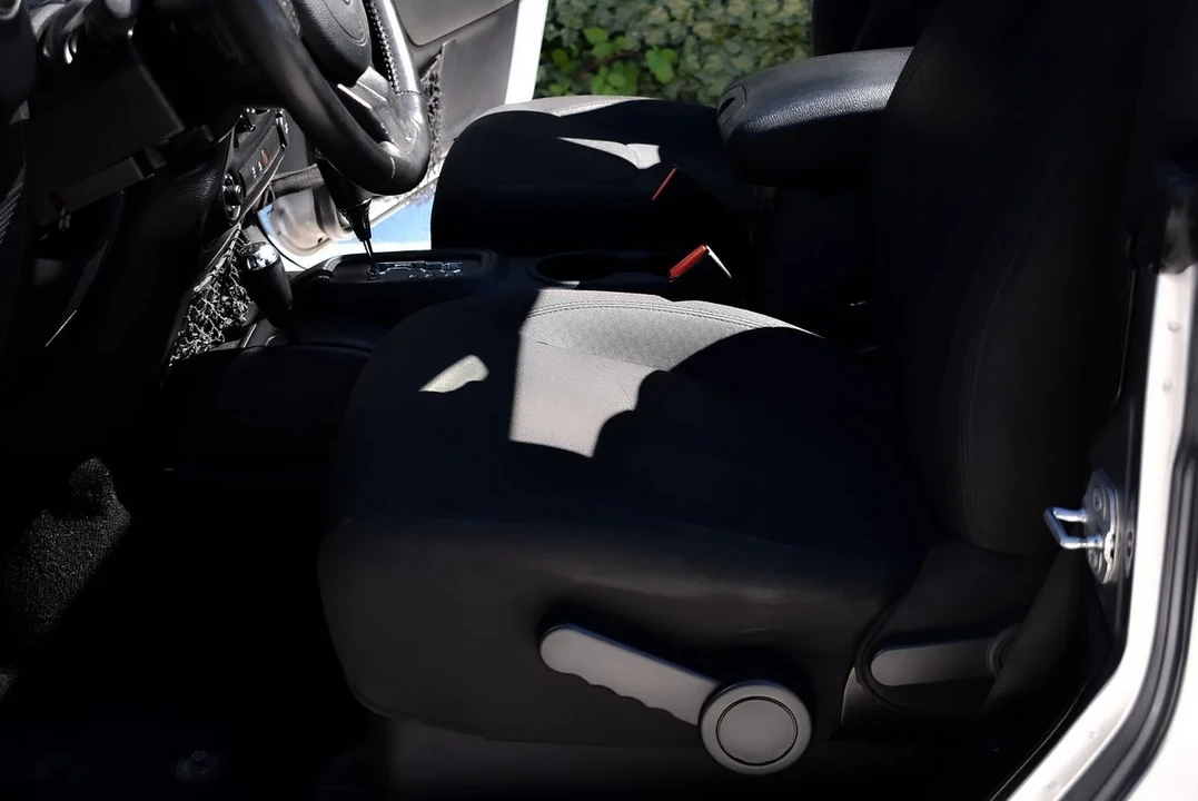 2016 Jeep JK Wrangler - Image 27 of 30