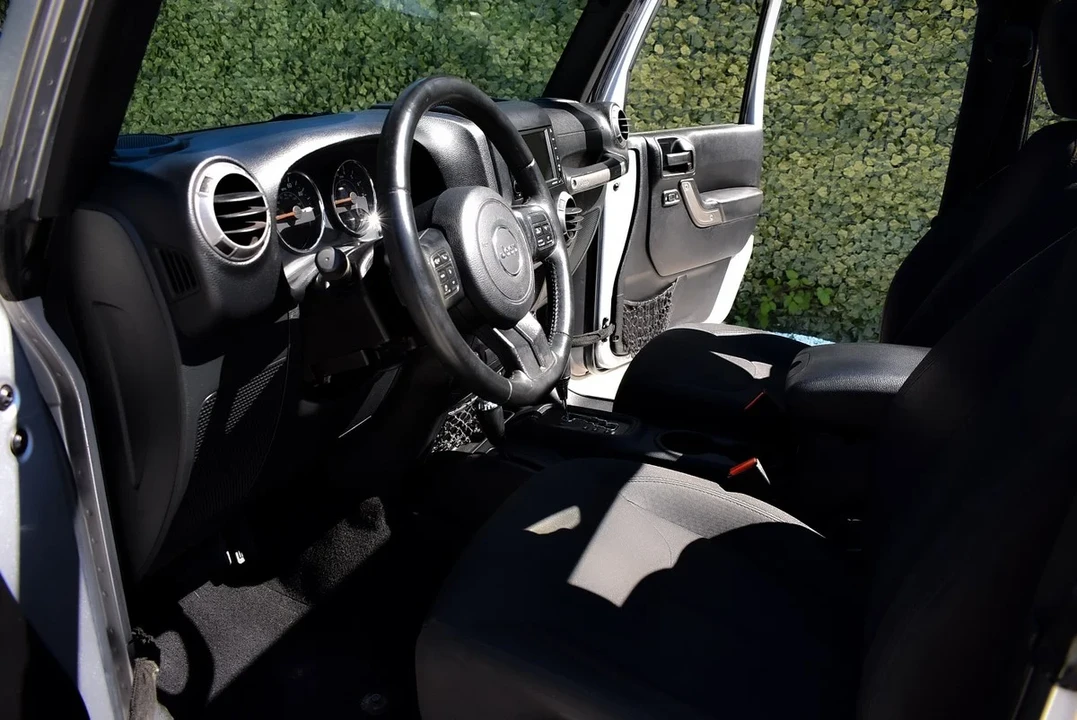 2016 Jeep JK Wrangler - Image 29 of 30