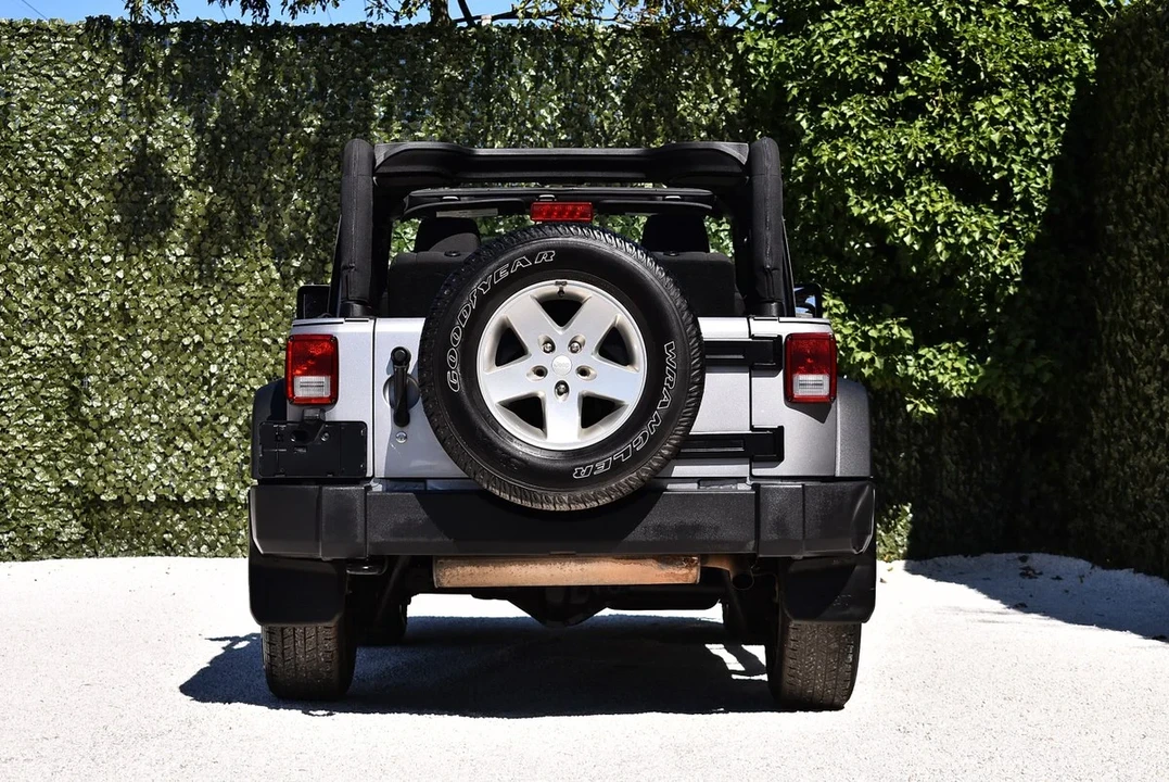 2016 Jeep JK Wrangler - Image 10 of 30