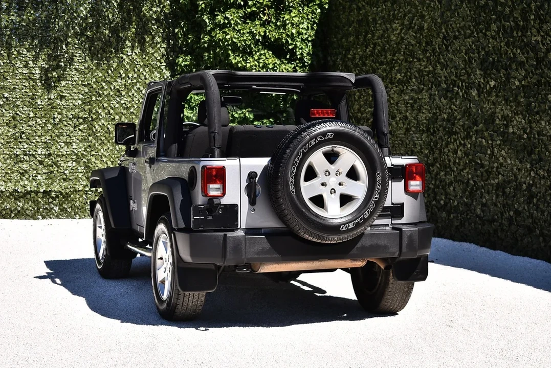 2016 Jeep JK Wrangler - Image 11 of 30