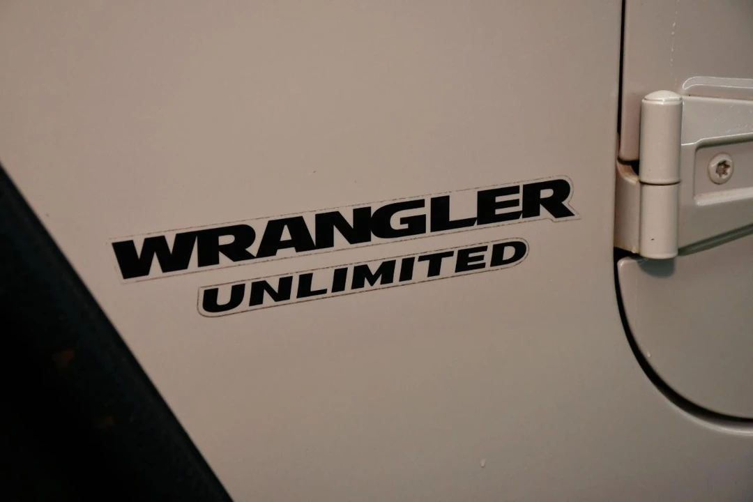 2016 Jeep JK Wrangler - Image 10 of 21