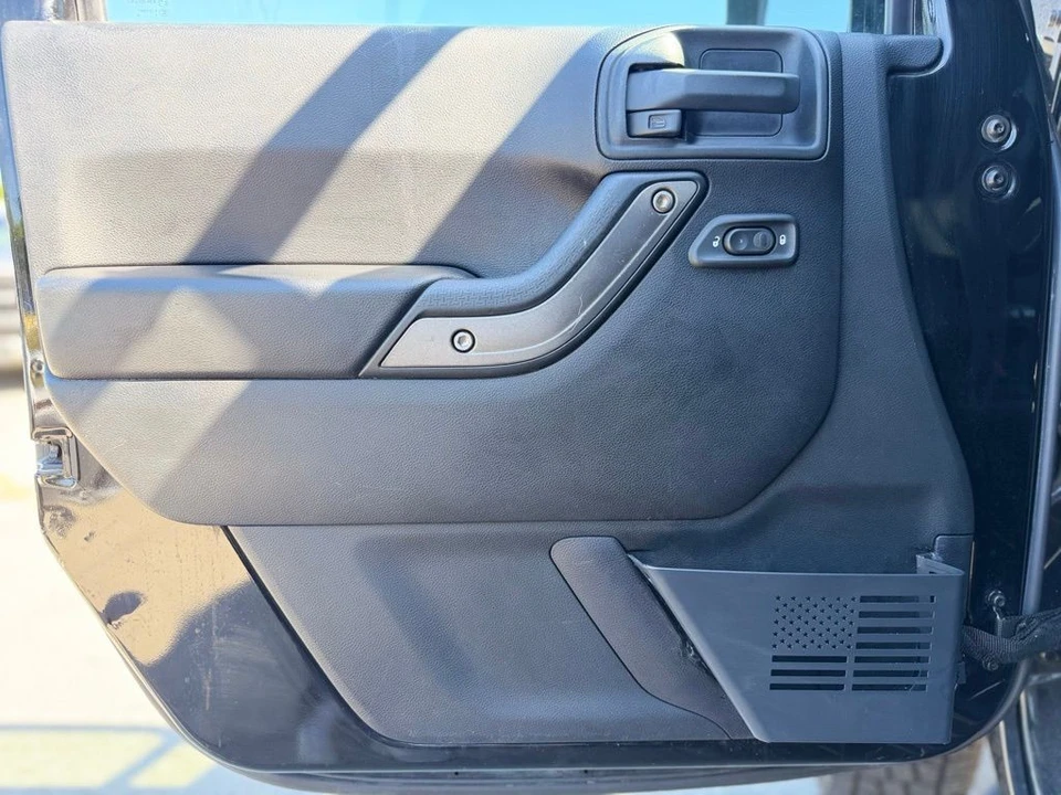 2016 Jeep JK Wrangler - Image 13 of 30