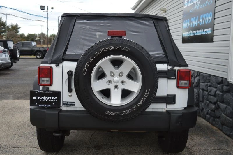 2016 Jeep JK Wrangler - Image 4 of 12