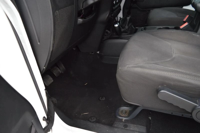 2016 Jeep JK Wrangler - Image 7 of 12