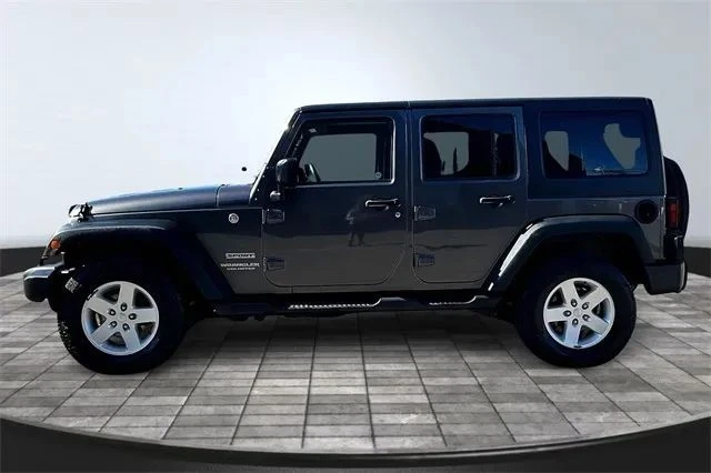 2016 Jeep JK Wrangler - Image 4 of 8