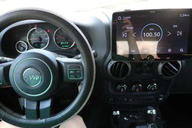 2016 Jeep - Image 15 of 24