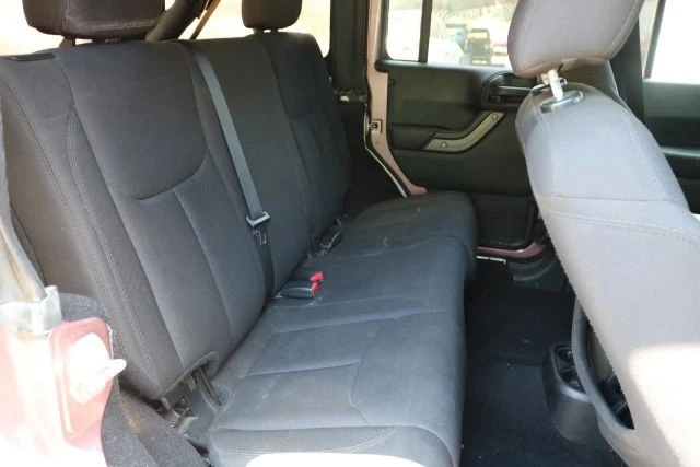 2016 Jeep - Image 13 of 24