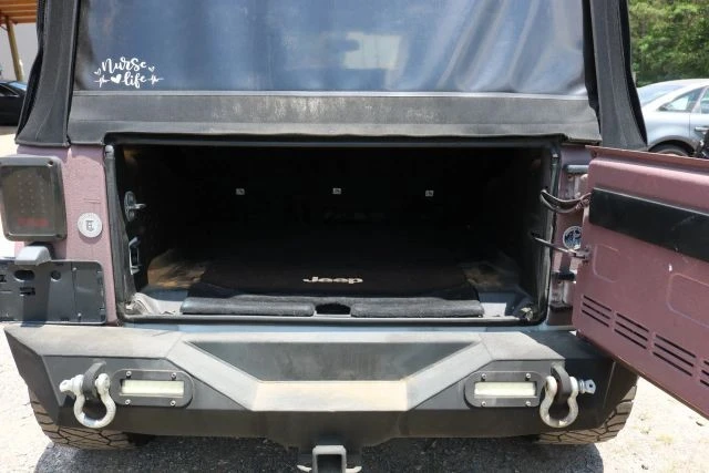 2016 Jeep - Image 11 of 24