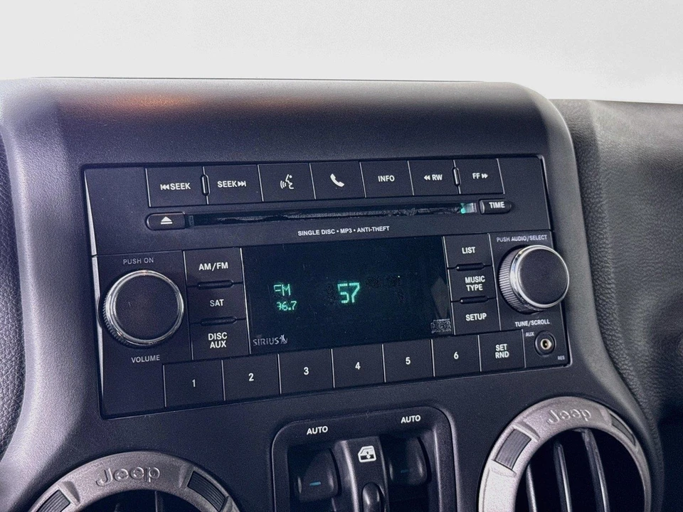 2016 Jeep JK Wrangler - Image 10 of 13