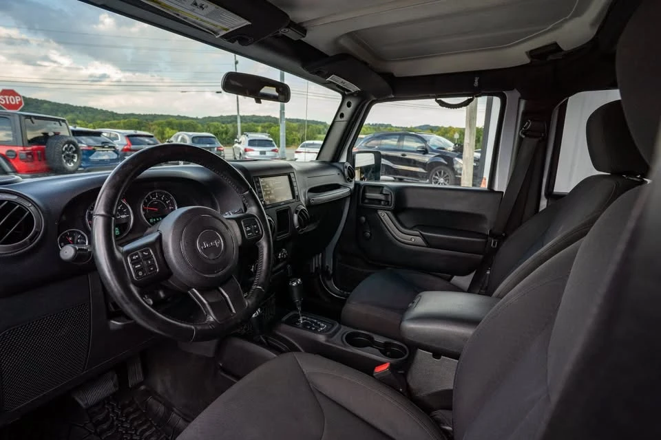 2016 Jeep JK Wrangler - Image 9 of 20
