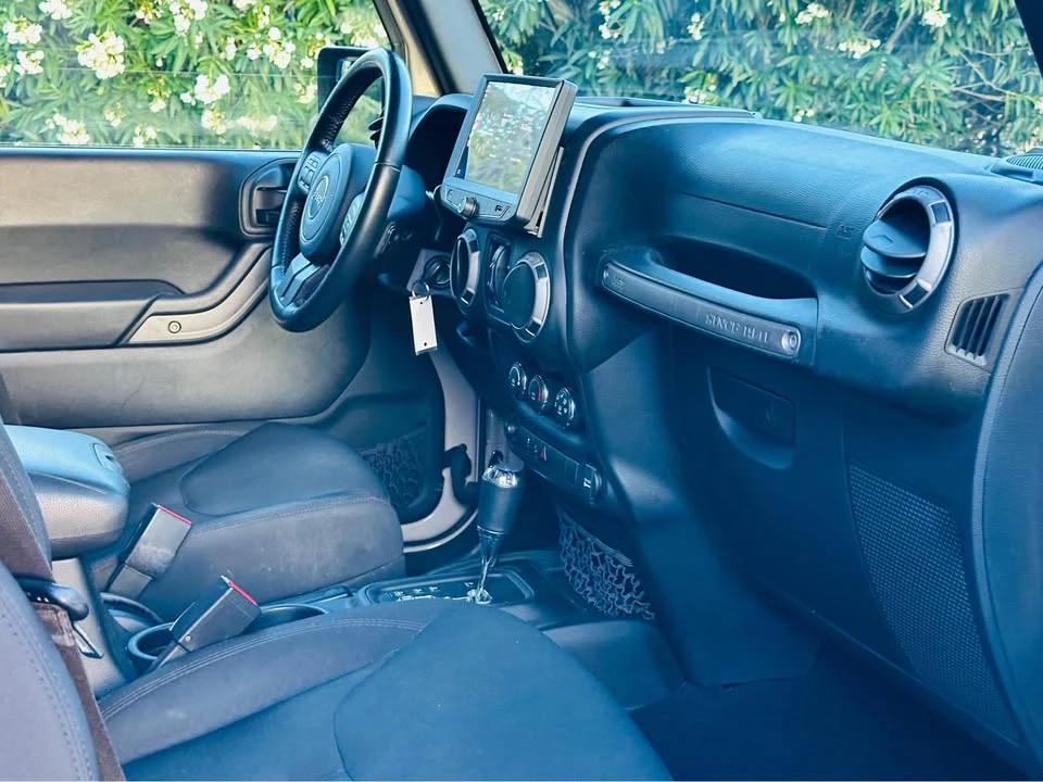 2016 Jeep JK Wrangler - Image 13 of 20
