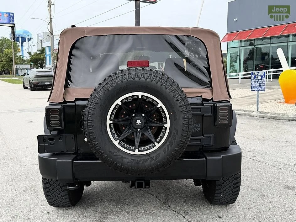 2016 Jeep JK Wrangler - Image 15 of 31
