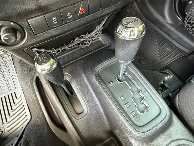 2016 Jeep JK Wrangler - Image 23 of 27