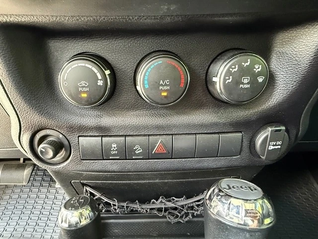 2016 Jeep JK Wrangler - Image 22 of 27
