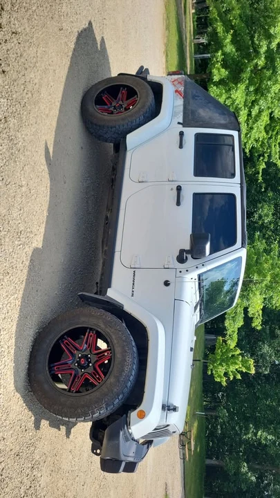 2016 Jeep JK Wrangler - Image 4 of 5