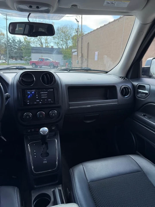 2016 Jeep Patriot - Image 10 of 15
