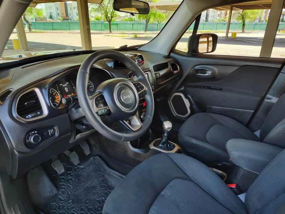 2016 Jeep Renegade - Image 10 of 13