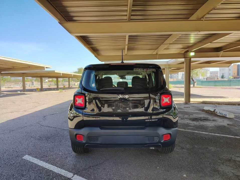 2016 Jeep Renegade - Image 2 of 13
