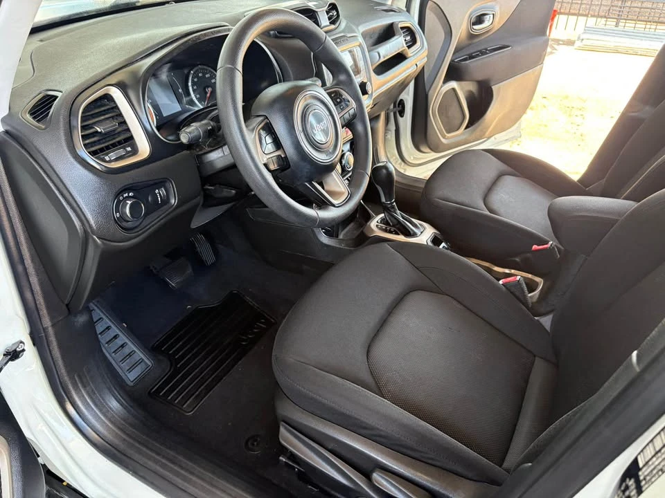 2016 Jeep Renegade - Image 12 of 19