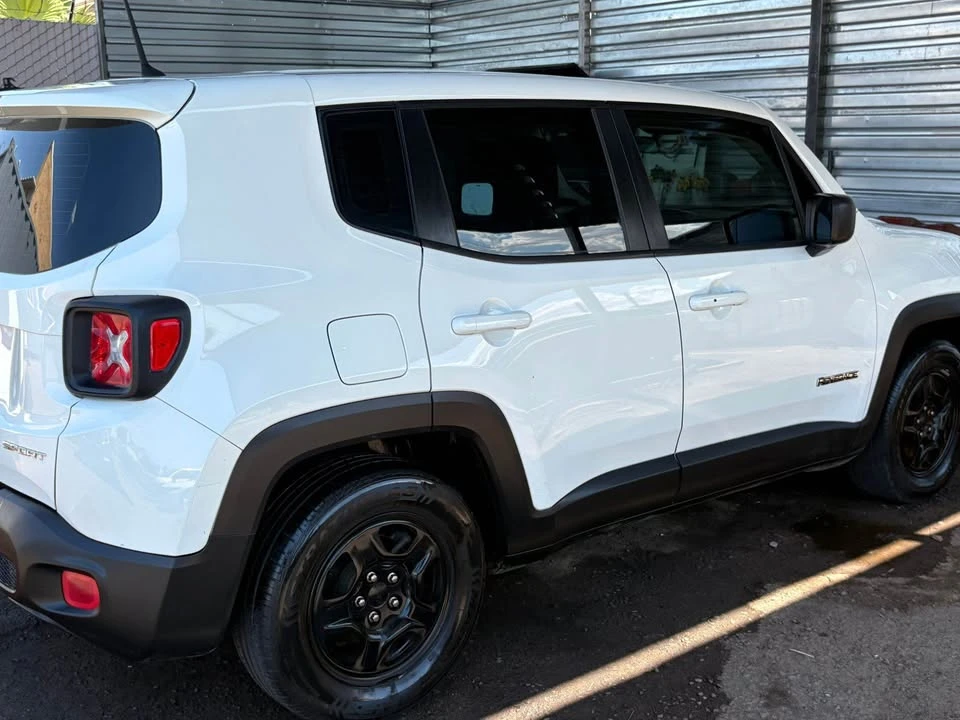 2016 Jeep Renegade - Image 2 of 19