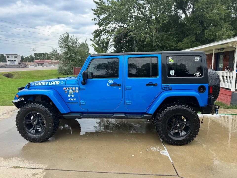 2016 Jeep JK Wrangler - Image 2 of 9