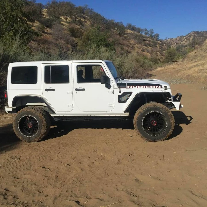 2016 Jeep JK Wrangler - Image 4 of 5