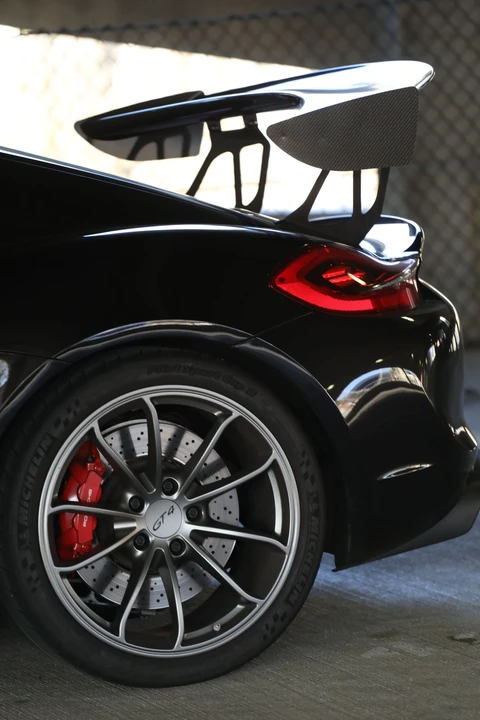 2016 Porsche 981 Cayman GT4 - Image 11 of 16