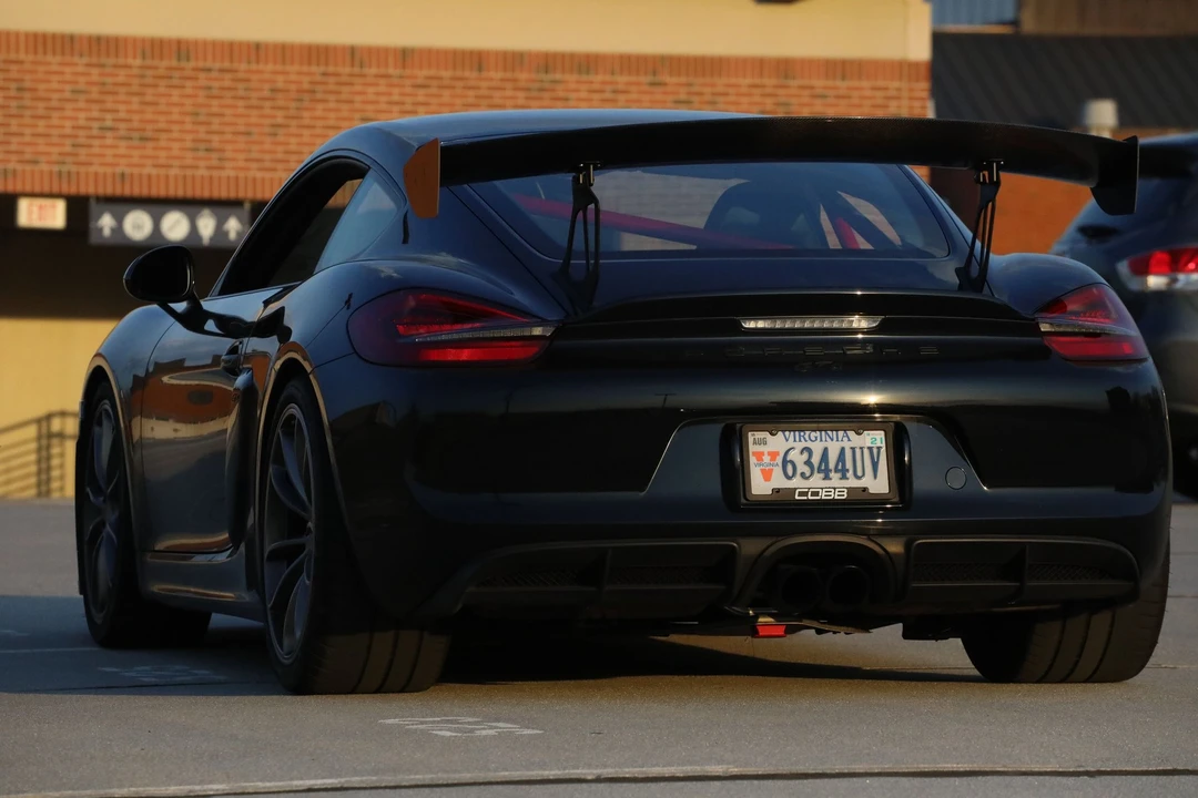 2016 Porsche 981 Cayman GT4 - Image 13 of 16