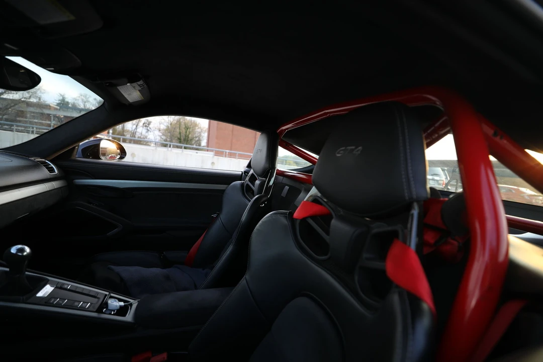 2016 Porsche 981 Cayman GT4 - Image 16 of 16