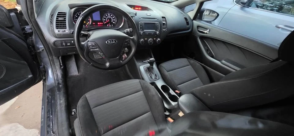 2016 Kia Forte - Image 6 of 7
