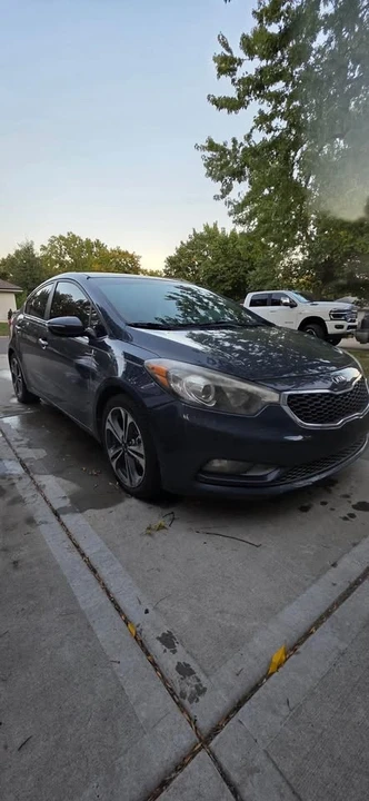 2016 Kia Forte - Image 2 of 7