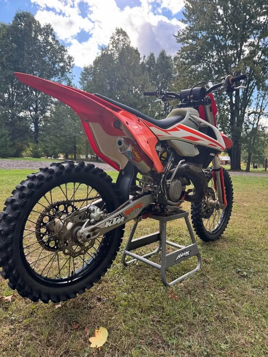 2016 KTM - Image 6 of 9