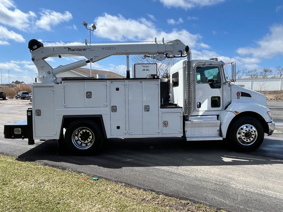 2016 Kenworth - Image 4 of 21