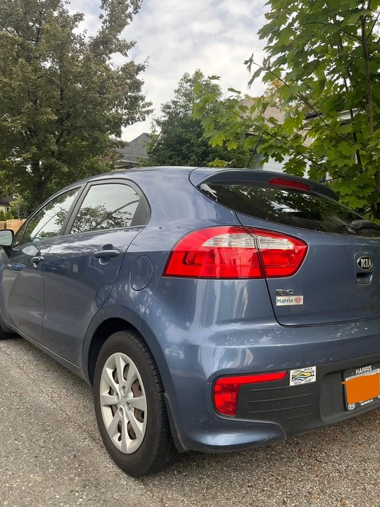 2016 Kia Rio - Image 4 of 4