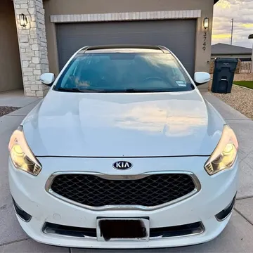 2016 Kia Cadenza Premium Sedan 4D