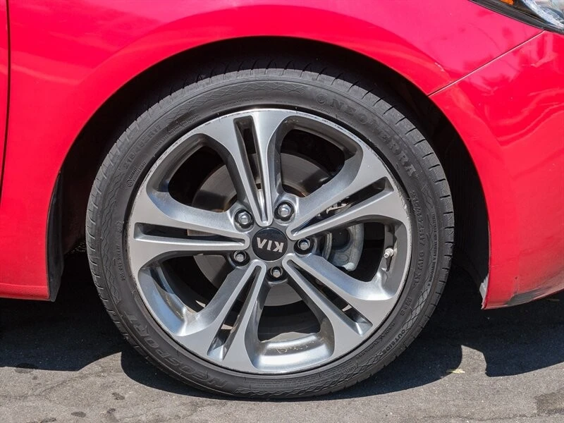 2016 Kia Forte - Image 12 of 21