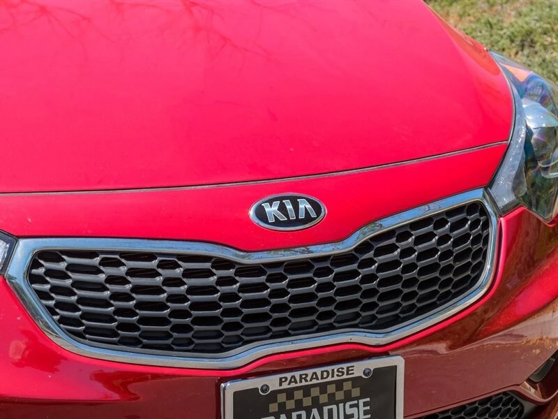 2016 Kia Forte - Image 14 of 21
