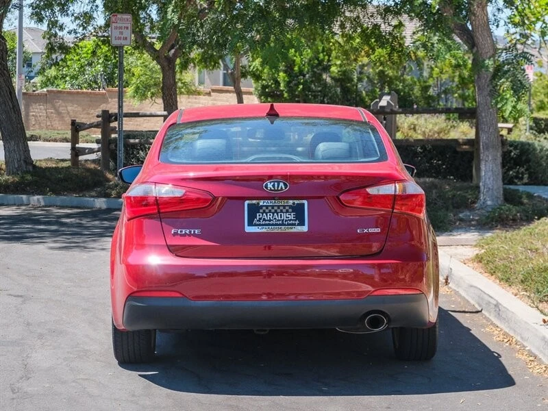2016 Kia Forte - Image 5 of 21