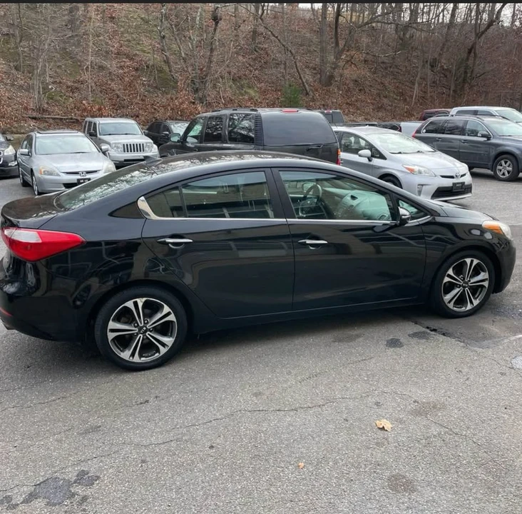 2016 Kia Forte - Image 5 of 20