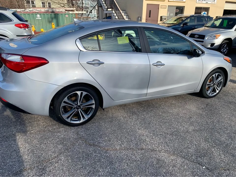 2016 Kia Forte - Image 4 of 14