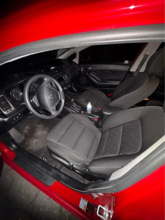 2016 Kia Forte - Image 4 of 5