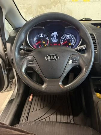 2016 Kia Forte - Image 8 of 8