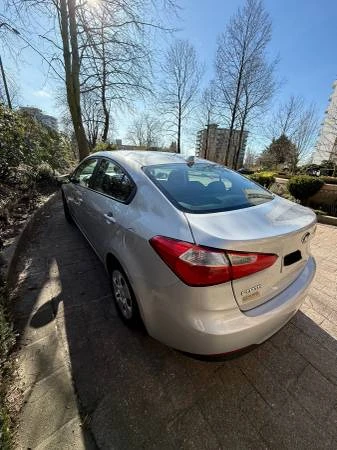 2016 Kia Forte - Image 3 of 8