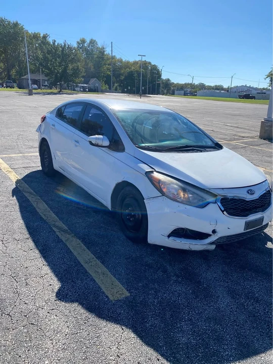 2016 Kia Forte - Image 3 of 4