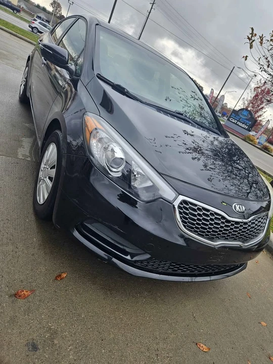 2016 Kia Forte - Image 4 of 12