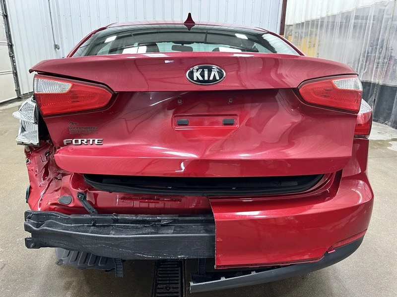 2016 Kia Forte - Image 13 of 21