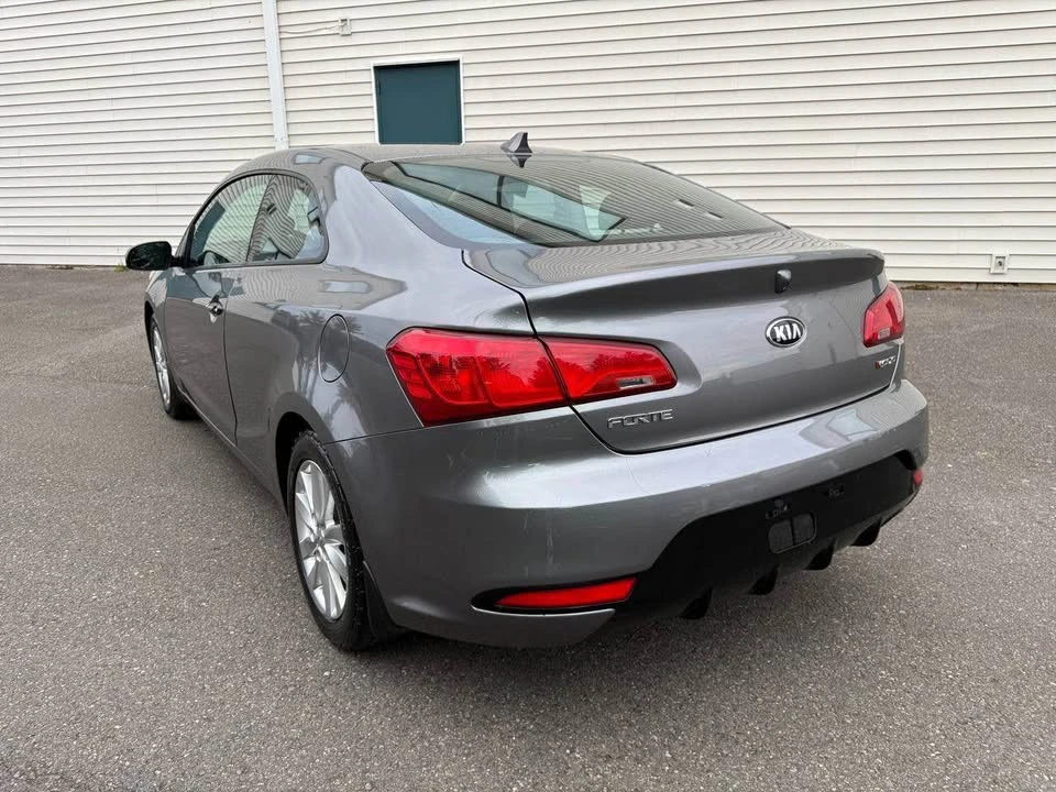 2016 Kia Forte - Image 7 of 15
