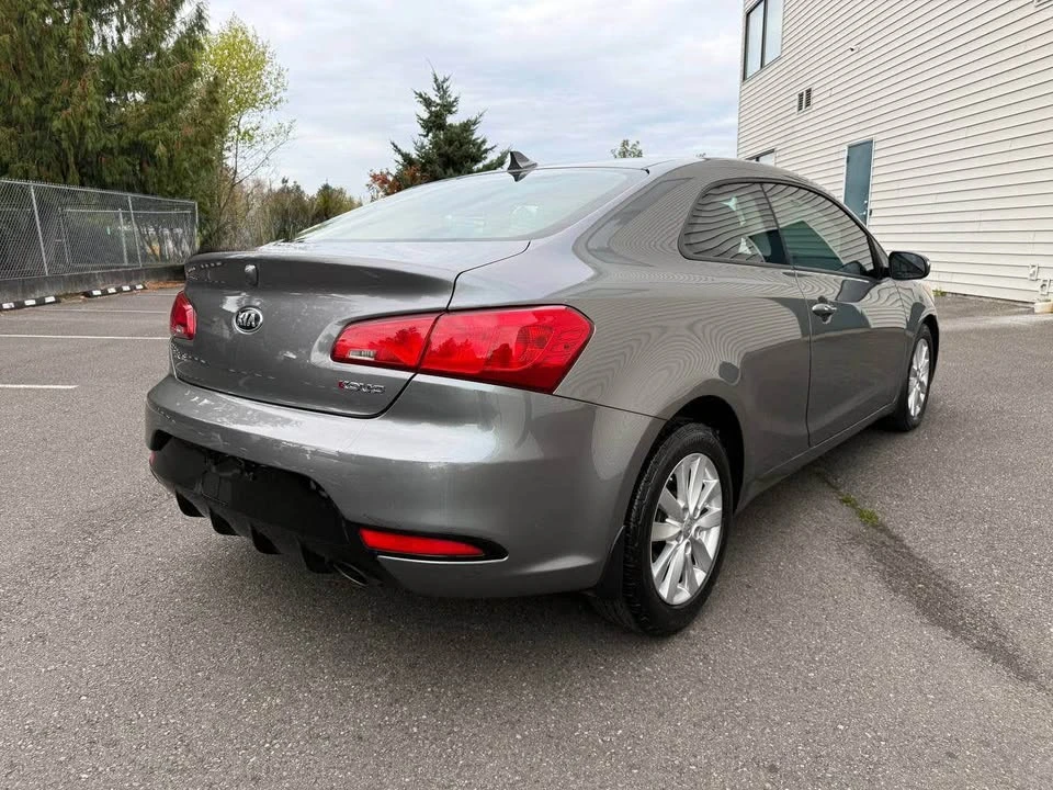 2016 Kia Forte - Image 5 of 15