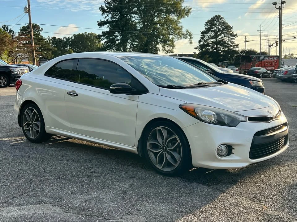 2016 Kia Forte - Image 7 of 12